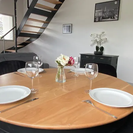 Apartment La Perchee Calme, Sauna, Parking Prive