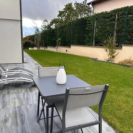 Apartment La Perchee Calme, Sauna, Parking Prive *