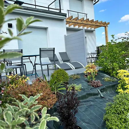 Apartment La Perchee Calme, Sauna, Parking Prive *