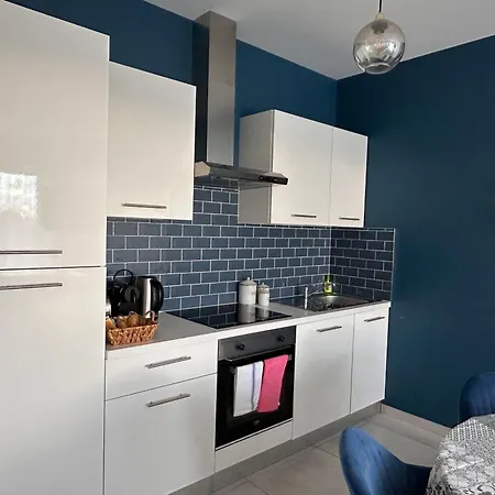 La Perchee Calme, Sauna, Parking Prive Apartment
