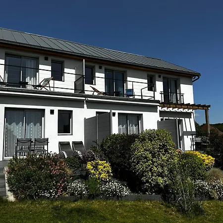 La Perchee Calme, Sauna, Parking Prive Apartment