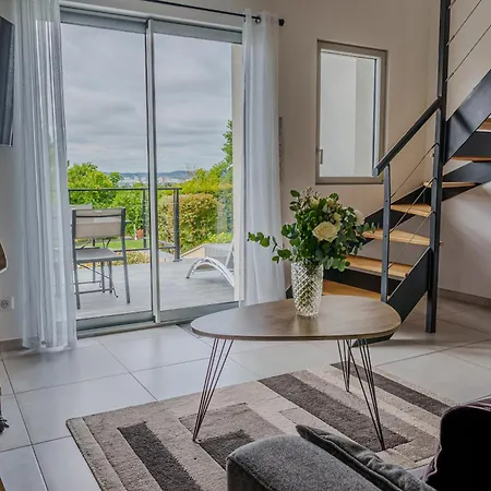 Appartement La Perchee Calme, Sauna, Parking Prive