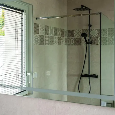 La Perchee Calme, Sauna, Parking Prive Appartement *